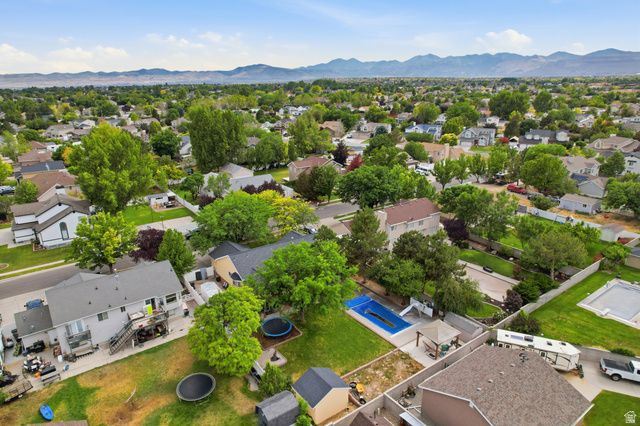 2986 W SOUTHPOINTE RD, South Jordan, UT 84095