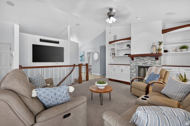 2986 W SOUTHPOINTE RD, South Jordan, UT 84095