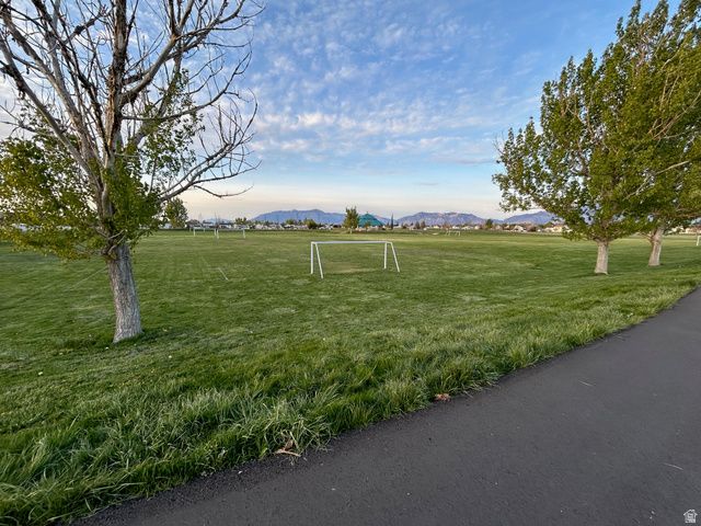 4239 W 5825 S, Roy, UT 84067