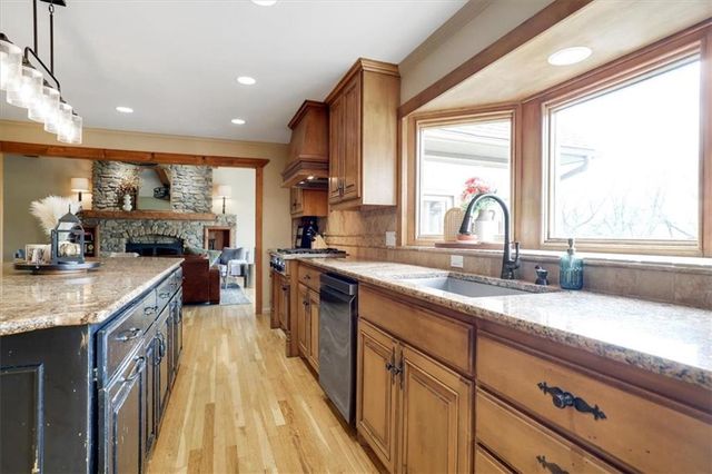 5601 W 181st Street, Stilwell, KS 66085