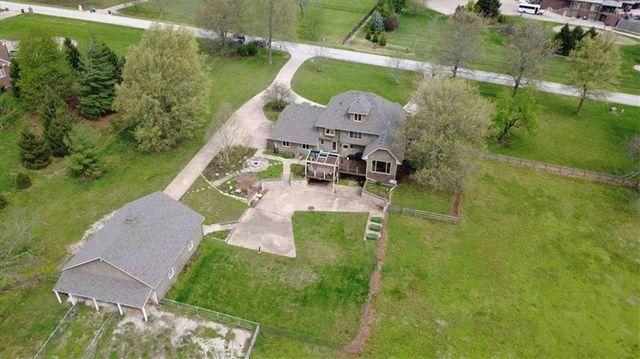 5601 W 181st Street, Stilwell, KS 66085