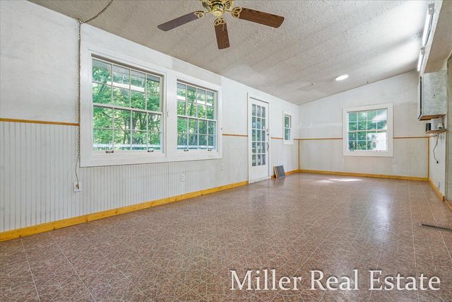 4233 Mud Lake Road, Johnstown Twp, MI 49021