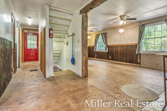 4233 Mud Lake Road, Johnstown Twp, MI 49021