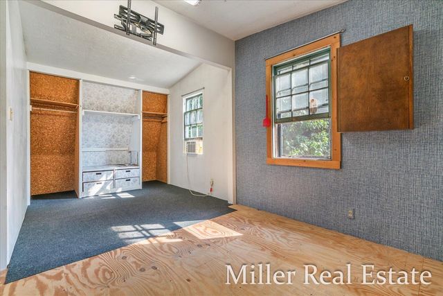 4233 Mud Lake Road, Johnstown Twp, MI 49021