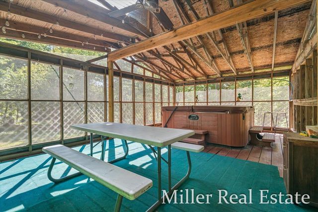 4233 Mud Lake Road, Johnstown Twp, MI 49021