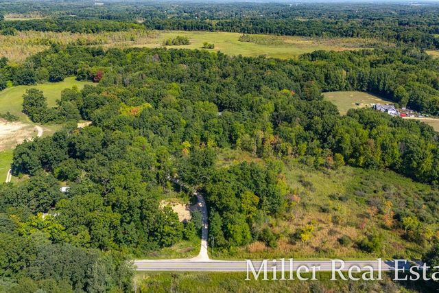 4233 Mud Lake Road, Johnstown Twp, MI 49021