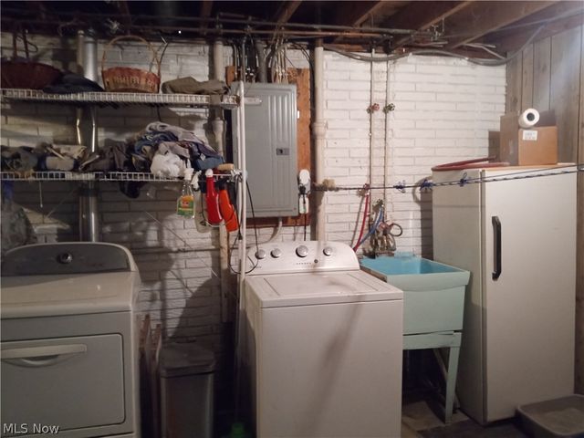 13578 Foxcroft Drive, Garfield Heights, OH 44125