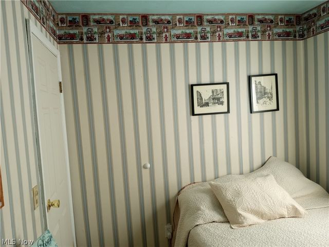 13578 Foxcroft Drive, Garfield Heights, OH 44125