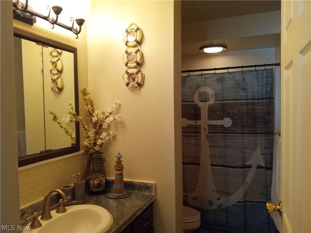 13578 Foxcroft Drive, Garfield Heights, OH 44125