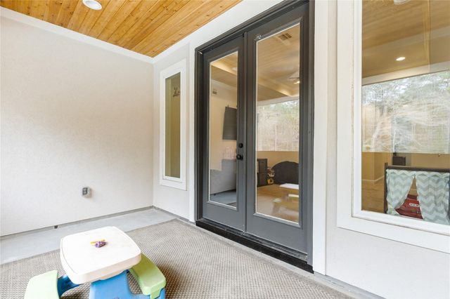 141 Sundog Road, Huntsville, TX 77340