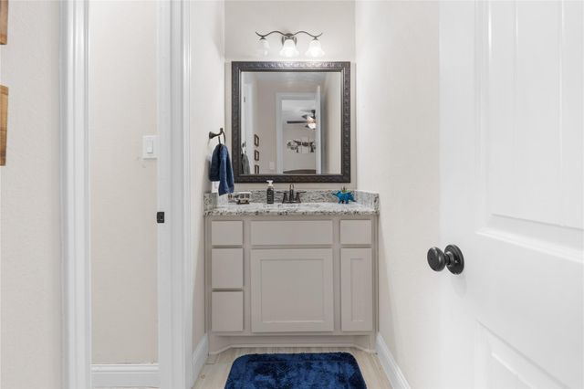 141 Sundog Road, Huntsville, TX 77340