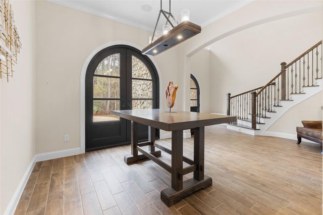 141 Sundog Road, Huntsville, TX 77340