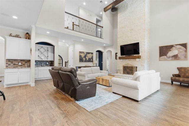 141 Sundog Road, Huntsville, TX 77340