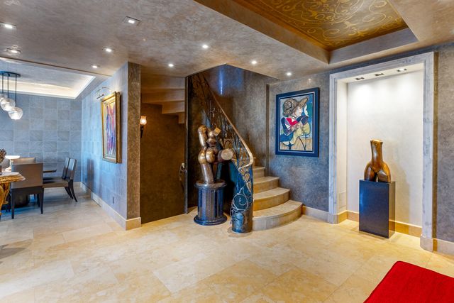 117 E 57th St Apt 49D 51D, New York City, NY 10022
