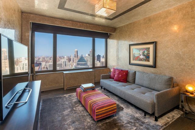 117 E 57th St Apt 49D 51D, New York City, NY 10022