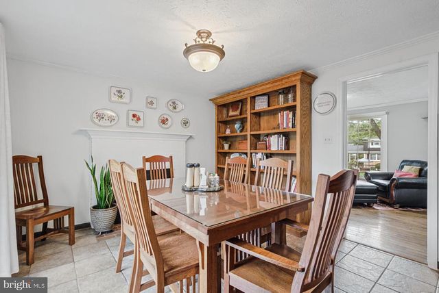 8629 CURTIS AVE, Alexandria, VA 22309
