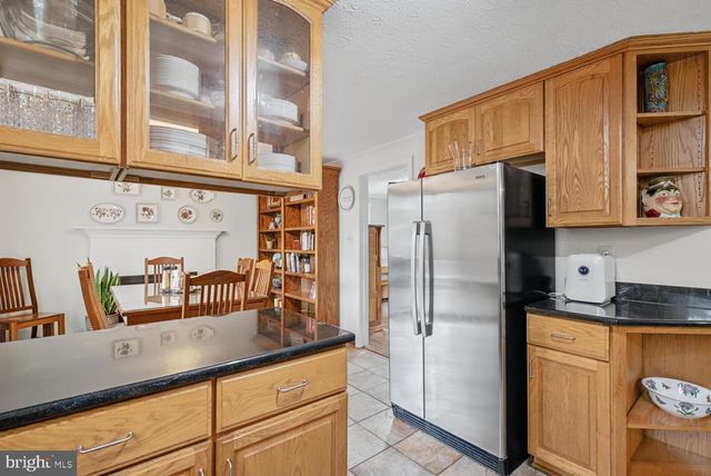 8629 CURTIS AVE, Alexandria, VA 22309