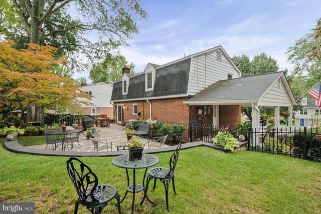 8629 CURTIS AVE, Alexandria, VA 22309