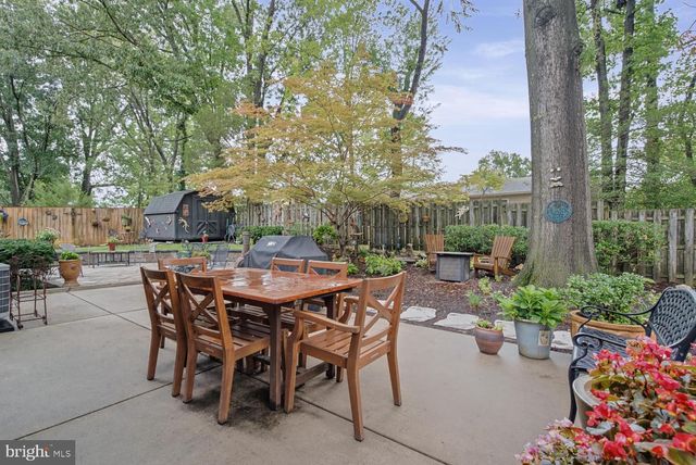 8629 CURTIS AVE, Alexandria, VA 22309
