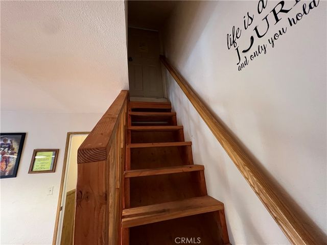 39307 Lark Road, Big Bear Lake, CA 92315