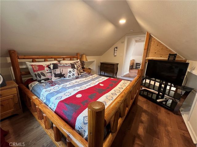 39307 Lark Road, Big Bear Lake, CA 92315