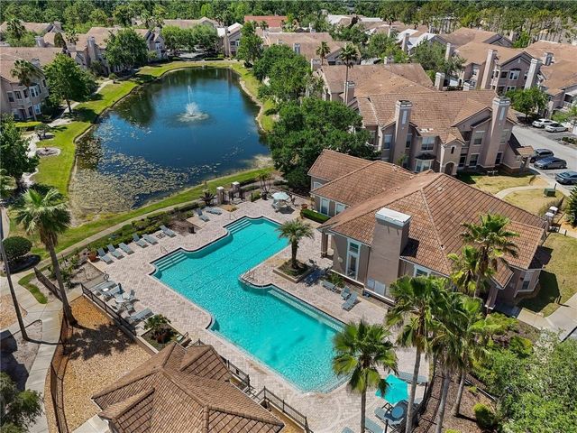 18022 VILLA CREEK DRIVE 18022, Tampa, FL 33647