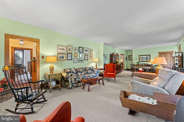 637 SUSQUEHANNA RD, Ambler, PA 19002