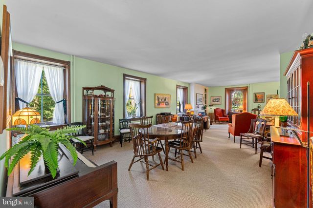 637 SUSQUEHANNA RD, Ambler, PA 19002