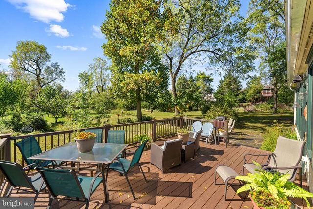 637 SUSQUEHANNA RD, Ambler, PA 19002