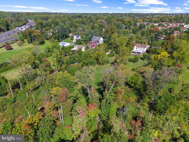 637 SUSQUEHANNA RD, Ambler, PA 19002