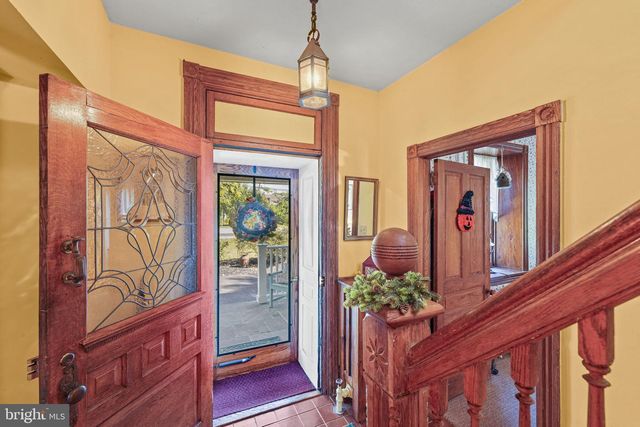 637 SUSQUEHANNA RD, Ambler, PA 19002