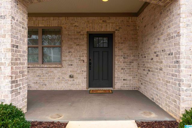 7986 KNOLL LANE, Trussville, AL 35173