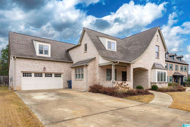 7986 KNOLL LANE, Trussville, AL 35173