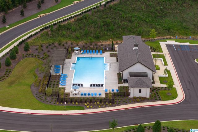 7986 KNOLL LANE, Trussville, AL 35173