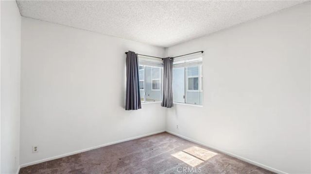 26863 Claudette 125, Canyon Country, CA 91351