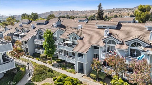 26863 Claudette 125, Canyon Country, CA 91351
