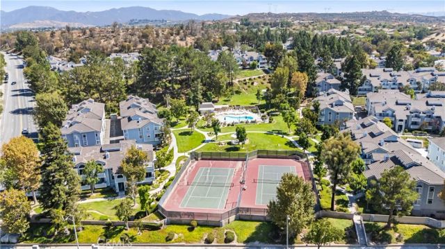 26863 Claudette 125, Canyon Country, CA 91351