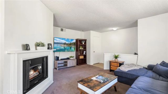 26863 Claudette 125, Canyon Country, CA 91351