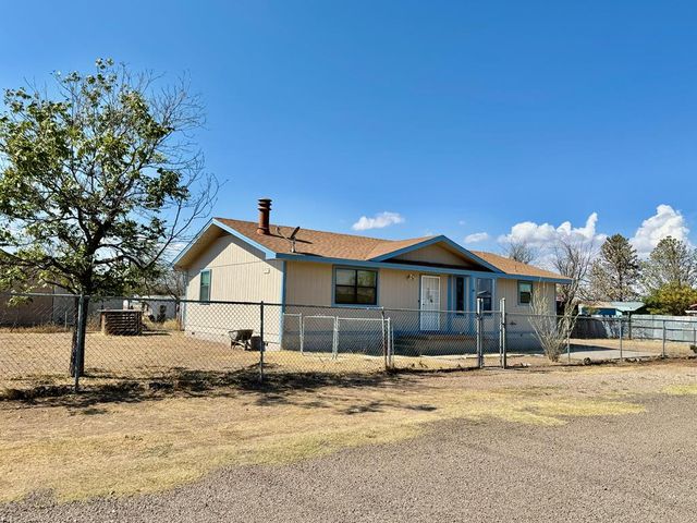 1209 E Gallego, Alpine, TX 79830