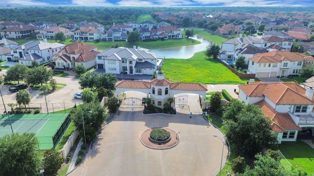 13431 Preston Cliff Court, Houston, TX 77077