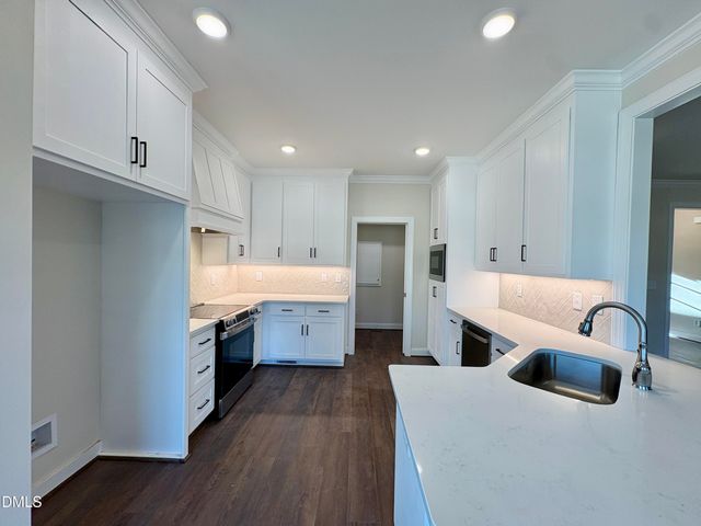 7615 Sweetwater Drive, Nashville, NC 27856
