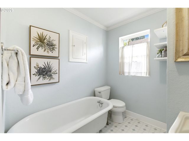 3310 O St, Vancouver, WA 98663