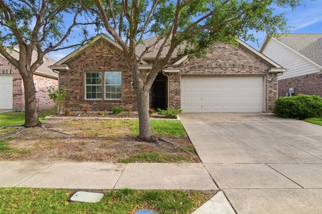 924 Bowie Drive, Lavon, TX 75166