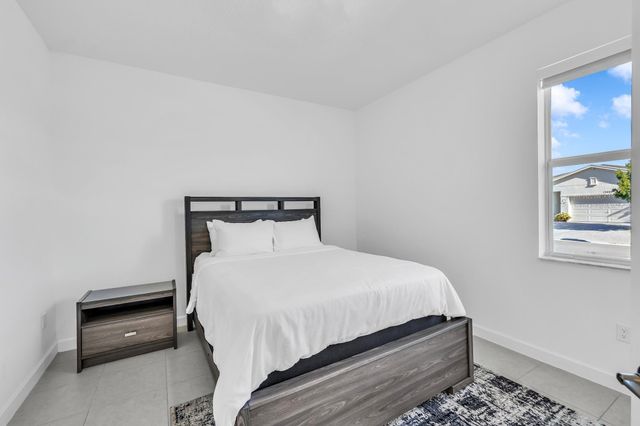 13431 E Amber Waves Avenue, Delray Beach, FL 33484