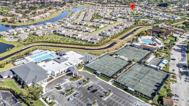 13431 E Amber Waves Avenue, Delray Beach, FL 33484