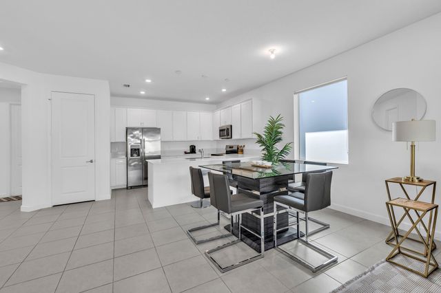 13431 E Amber Waves Avenue, Delray Beach, FL 33484