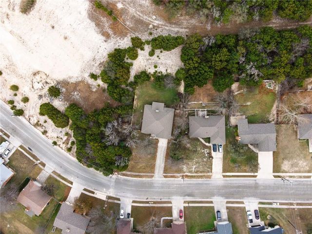 2211 Phyllis DR, Copperas Cove, TX 76522