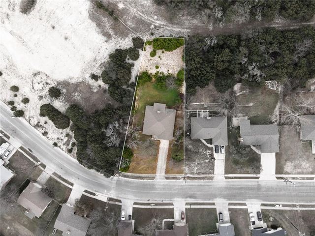 2211 Phyllis DR, Copperas Cove, TX 76522