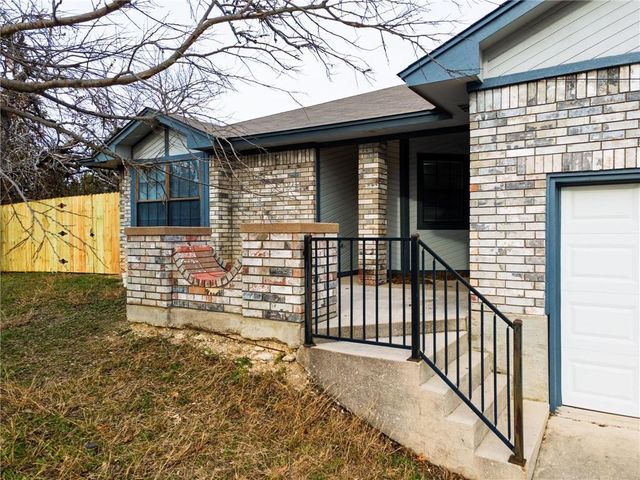 2211 Phyllis DR, Copperas Cove, TX 76522