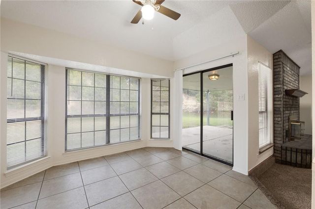 2211 Phyllis DR, Copperas Cove, TX 76522